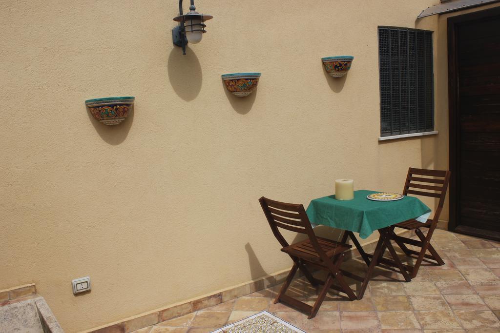 I Campanili Bed & Breakfast Agrigento Oda fotoğraf